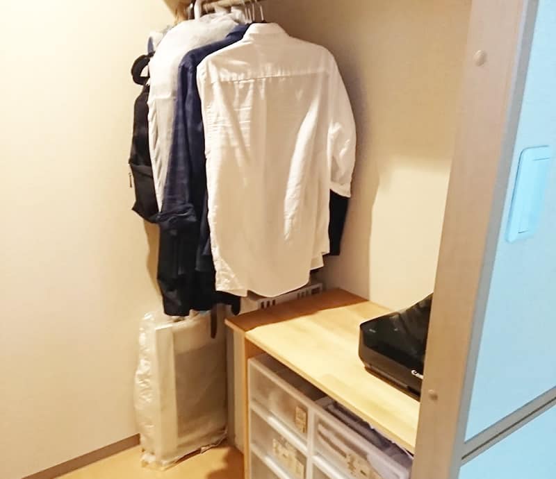 窓用エアコンのデメリットは?冷えない?取り付けが大変?賃貸でもOK?使ってわかったデメリットまとめ 窓用エアコンの収納